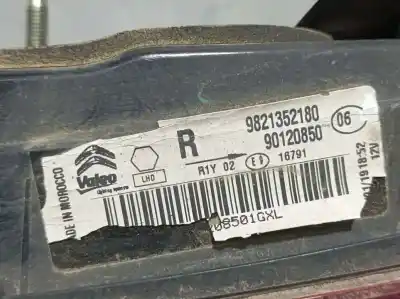 Peça sobressalente para automóvel em segunda mão farolim traseiro direito por citroen c4 cactus feel referências oem iam 9821352180  90120850
