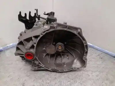 Peça sobressalente para automóvel em segunda mão  por FORD FOCUS BERLINA (CAP)  Referências OEM IAM 4M5M7002YA 5VELOCIDADES 260506