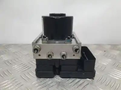 Peça sobressalente para automóvel em segunda mão  por FORD FOCUS BERLINA (CAP)  Referências OEM IAM 3M512M110JA  10020700714