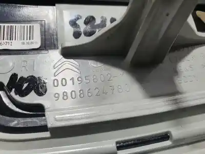 Second-hand car spare part right tailgate light for citroen c4 lim. feel oem iam references 9808624780  