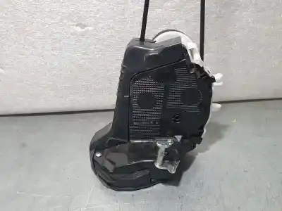 Автозапчастина б/у замок заднього правого дверя для toyota yaris active посилання на oem iam 690500d310  