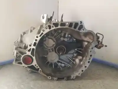 Second-hand car spare part GEARBOX for TOYOTA AVENSIS (T27)  OEM IAM references 3030020A90 6VELOCIDADES 