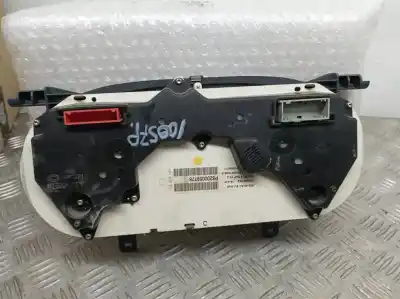 Second-hand car spare part dashboard for renault clio ii fase ii (b/cb0) authentique oem iam references 8200059776  216589182