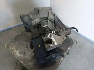 Pezzo di ricambio per auto di seconda mano riduttore per ford fiesta (ccn) trend riferimenti oem iam 8a6r7002jg  5velocidades 290413