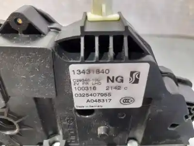 Second-hand car spare part front right door lock for opel corsa e selective oem iam references 13431840  0325407955