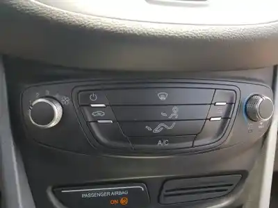 Автозапчастина б/у контроль опалення / кондиціонації для FORD B-MAX Trend Посилання на OEM IAM   