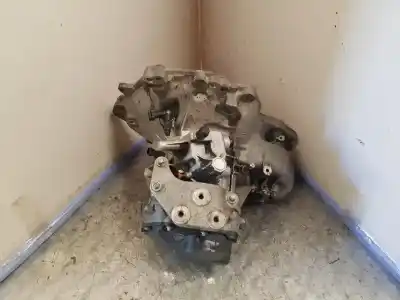 Second-hand car spare part gearbox for opel corsa d catch me oem iam references 5700039 5velocidades a10045241s9w374