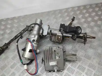 Second-hand car spare part steering column for toyota corolla (_e12_) 1.4 d (nde120_) oem iam references 4520012170  pt22bd0042