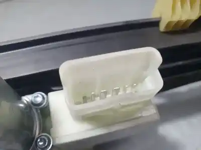 Second-hand car spare part passenger side right window regulator for renault captur ii experience oem iam references   