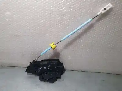 Tweedehands auto-onderdeel linker voordeur slot voor bmw serie 1 lim. (f40) 118d oem iam-referenties 795613505