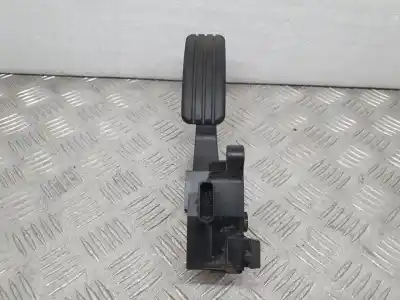 Second-hand car spare part accelerator pedal for renault megane iii berlina 5 p authentique oem iam references 180020022r  