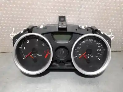 İkinci el araba yedek parçası  için RENAULT MEGANE II BERLINA 5P  OEM IAM referansları 8200720321M  4HJG053101