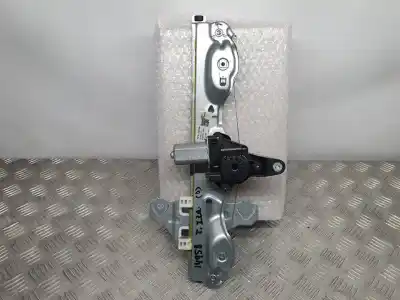 Pezzo di ricambio per auto di seconda mano  per NISSAN PULSAR (C13)  Riferimenti OEM IAM 827013ZL0A  C26007101