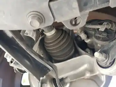 Pièce détachée automobile d'occasion Transmission Arriere Gauche pour BMW I3 (I01) i3 REX 102 CV / 75 KW Références OEM IAM   