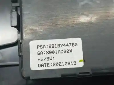 Second-hand car spare part interior light for ds 4 ii 1.2 12v puretech oem iam references 99818744780  