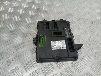 Pièce détachée automobile d'occasion module électronique pour renault megane iv grandtour tech road références oem iam 284b14565r