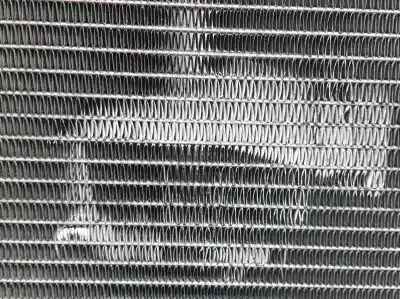 Second-hand car spare part water radiator for saab 9-3 cabrio 2.0 t vector oem iam references 870813d  