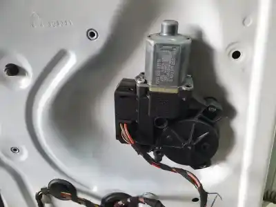 Pezzo di ricambio per auto di seconda mano alzacristalli posteriore sinistro per volkswagen polo (6c1) comfortline bluemotion riferimenti oem iam 6r4839461g