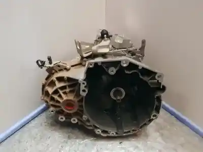 Peça sobressalente para automóvel em segunda mão  por JEEP COMPASS II  Referências OEM IAM P68253041AA 6VELOCIDADES 00520029600