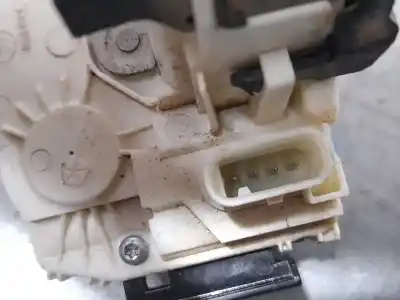 Pezzo di ricambio per auto di seconda mano serratura porta posteriore sinistra per jeep compass ii limited 4x2 riferimenti oem iam p04589915ae 4 pins  Pezzo di ricambio per auto di seconda mano serratura porta posteriore sinistra per jeep compass ii limited 4x2 riferimenti oem iam p04589915ae 4 pins