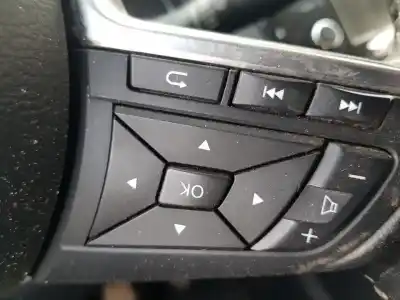 Pezzo di ricambio per auto di seconda mano volante per nissan qashqai (j11) acenta riferimenti oem iam   