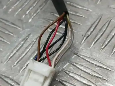 Peça sobressalente para automóvel em segunda mão espelho retrovisor esquerdo por toyota auris active referências oem iam 8794002620  