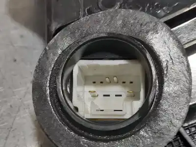 Second-hand car spare part front right door lock for lexus ct 200h oem iam references 1090406 4 pins 