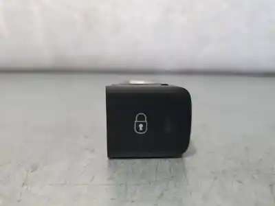 Second-hand car spare part Switch for CITROEN BERLINGO Live M OEM IAM references 9817042977  