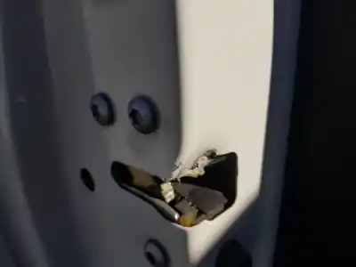 Pezzo di ricambio per auto di seconda mano  per ALFA ROMEO MITO (145)  Riferimenti OEM IAM 50522855  