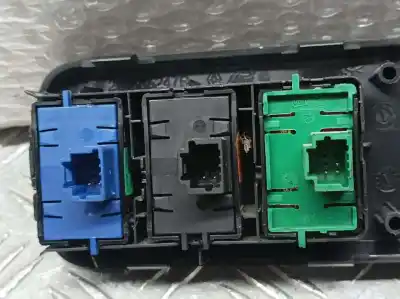 Piesă de schimb auto la mâna a doua control multifunctional pentru dacia duster sl eficacia 4x4 referințe oem iam 131115158  