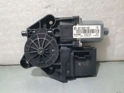 Автозапчастина б/у двигатель заднього правого скла для renault scenic iii dynamique посилання на oem iam 827303178r