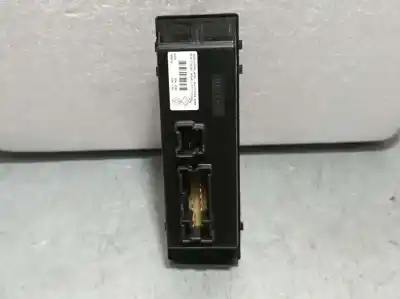 Peça sobressalente para automóvel em segunda mão botão / interruptor elevador vidro dianteiro esquerdo por renault kadjar experience referências oem iam 254011766r  