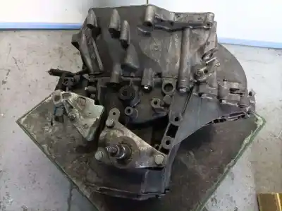 Second-hand car spare part gearbox for citroen c4 lim. feel oem iam references 20ea61 6velocidades 2881537