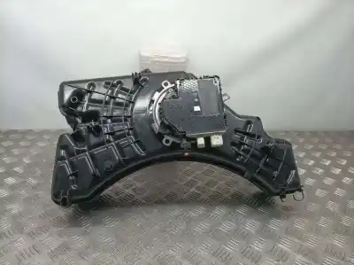 Recambio de automóvil de segunda mano de deposito adblue para renault clio v business referencias oem iam 172a21630r  