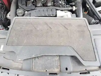 Pièce détachée automobile d'occasion couvert de moteur pour peugeot 3008 gt-line références oem iam 9805388280  