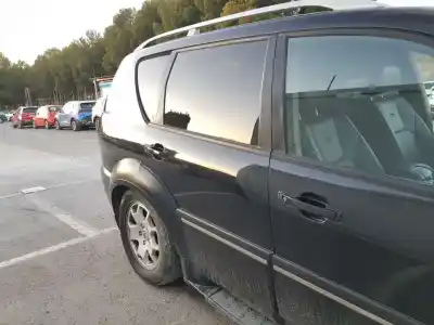 Автозапчастина б/у двері задні праві для ssangyong rexton rx 270 full посилання на oem iam 