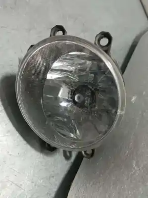 Gebrauchtes Autoersatzteil  zum TOYOTA AURIS  OEM-IAM-Referenzen 8122002110  90008497