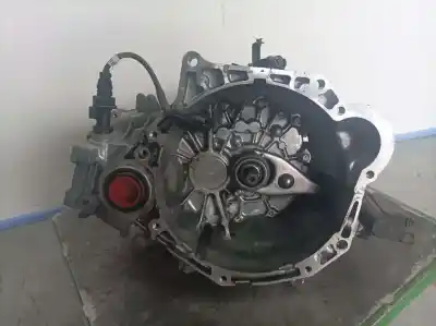 Pezzo di ricambio per auto di seconda mano riduttore per kia cee´d active riferimenti oem iam t8w6f 5velocidades 4300032070   004763