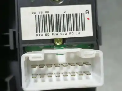 Second-hand car spare part left front power window switch for kia cee´d active oem iam references 935701h021eq  