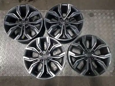 Pièce détachée automobile d'occasion jeu de jantes pour renault clio v intens références oem iam  7x17 4 torn et 37 