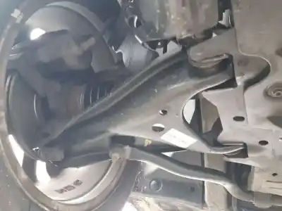 Recambio de automóvil de segunda mano de brazo suspension inferior delantero derecho para dacia lodgy ambiance referencias oem iam 