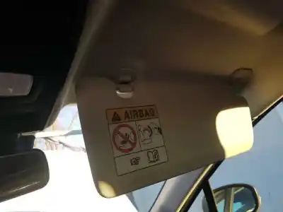 Автозапчастина б/у правильний натір для renault clio v experience посилання на oem iam 964009953r  