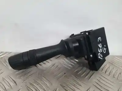 Pezzo di ricambio per auto di seconda mano comando pulito per toyota auris active riferimenti oem iam 0267017f858  