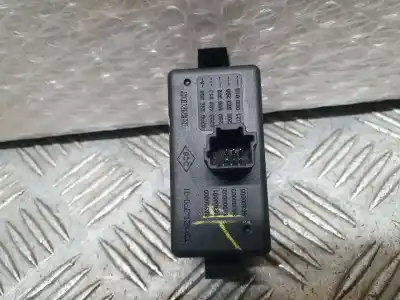 Автозапчастина б/у увага для renault scenic iii dynamique посилання на oem iam 252100001r  88300000