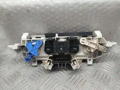 Peça sobressalente para automóvel em segunda mão comando de sofagem (chauffage / ar condicionado)  por renault twingo acces referências oem iam 7701067954  69837002