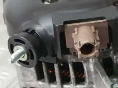 Peça sobressalente para automóvel em segunda mão alternador por toyota auris active referências oem iam 270600r090  1042113140
