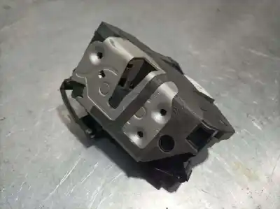Peça sobressalente para automóvel em segunda mão Fechadura Da Porta Dianteira Direita por FORD FOCUS LIM. Business Referências OEM IAM BM5AA21812BG  921760106