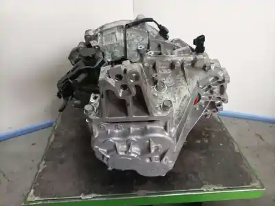 Second-hand car spare part GEARBOX for KIA CARENS ( )  OEM IAM references WFW6H 6VELOCIDADES 219269