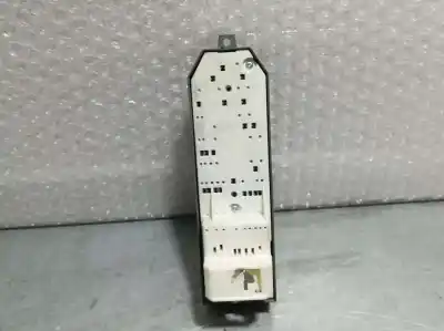 Second-hand car spare part left front power window switch for toyota auris active oem iam references 192835  