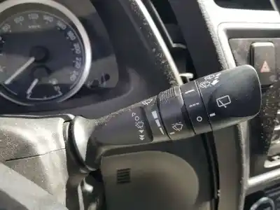 Peça sobressalente para automóvel em segunda mão comutador de limpa vidros por toyota auris active referências oem iam 8465202540
